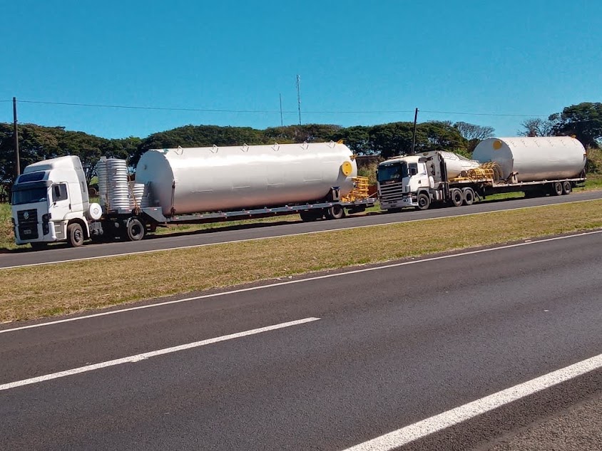 transporte de  Reservatório de água tubular